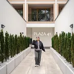 Plaza 41 Seaside With Roof Terrace And Parking By Lion *