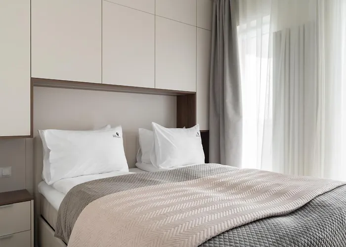 Plaza 41 Seaside With Roof Terrace And Parking By Lion